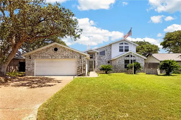 120 Marion Drive, Rockport, TX 78382