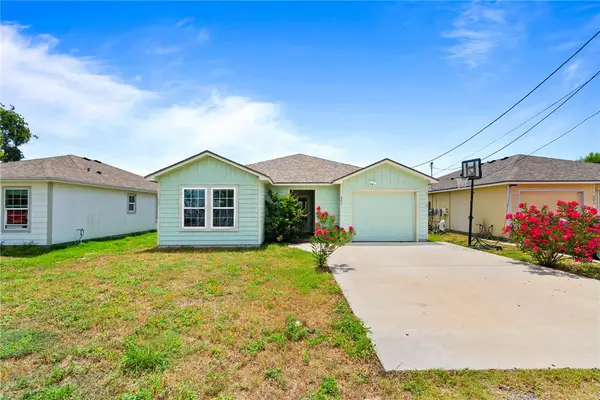 521 Military Drive, Corpus Christi, TX 78418