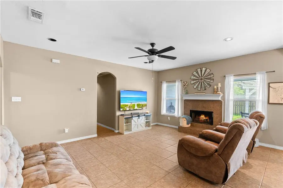 2321 Kazmir Drive, Corpus Christi, TX 78418 - #3