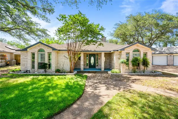 3802 Castle Knoll Drive, Corpus Christi, TX 78410