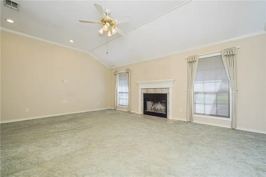 10416 7th Street, Pettus, TX 78146 - #3