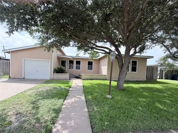 405 Canterbury Drive, Corpus Christi, TX 78412
