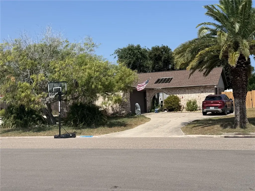 15274 Caravel Drive, Corpus Christi, TX 78418 - #1