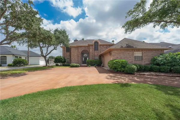 6210 Bourbonais Drive, Corpus Christi, TX 78414