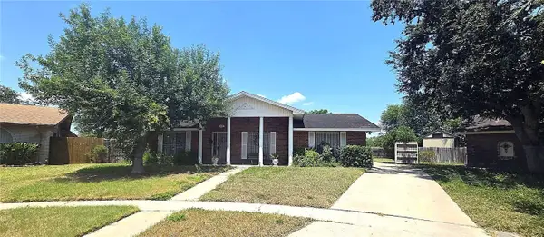 1926 John Street, Kingsville, TX 78363