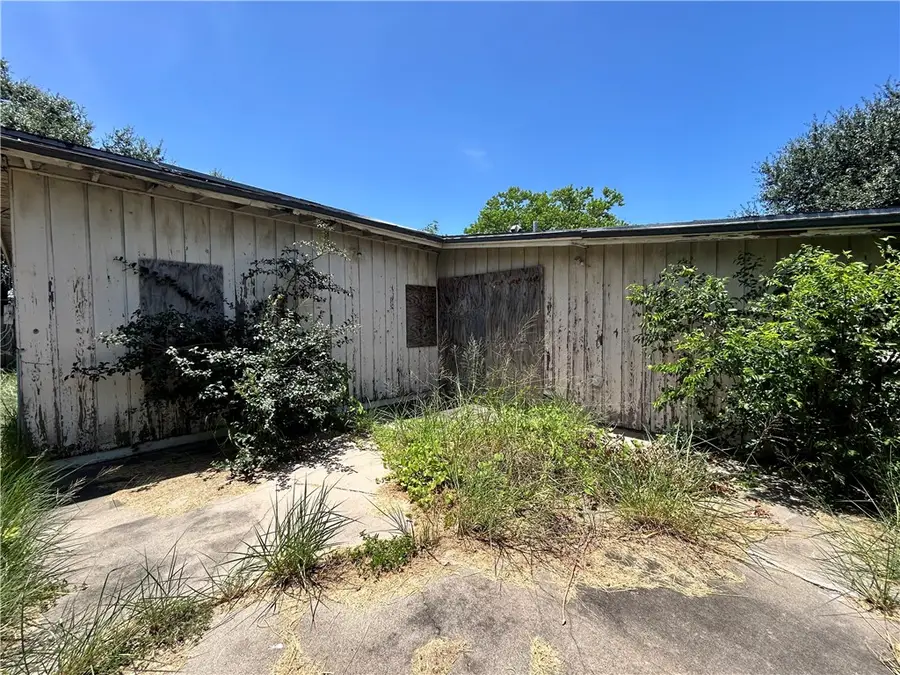 518 College Place, Kingsville, TX 78363 - #3