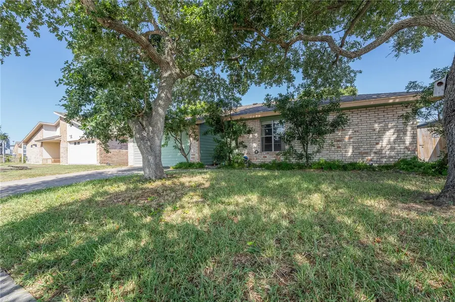 1810 Silver Sands Drive, Corpus Christi, TX 78412 - #2