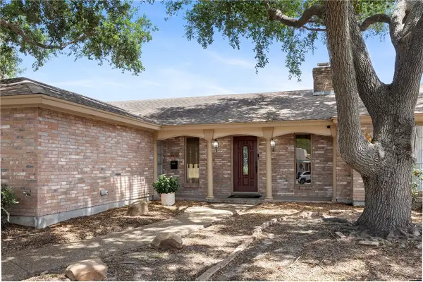 4821 Augusta Circle, Corpus Christi, TX 78413