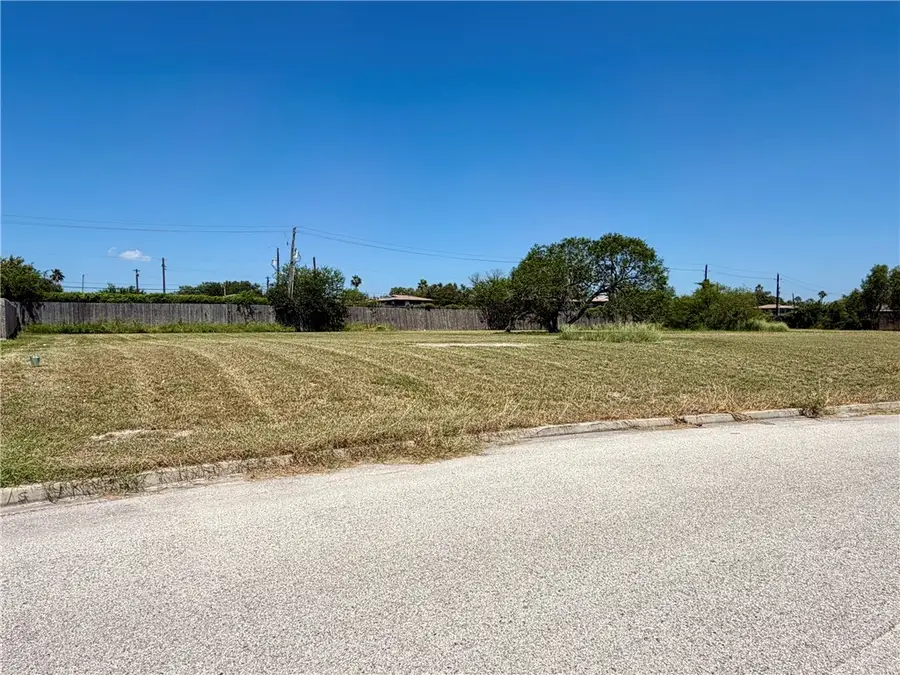 1331 Del Mar Drive, Kingsville, TX 78363 - #2