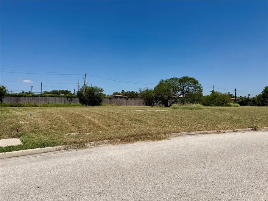 1331 Del Mar Drive, Kingsville, TX 78363 - #3