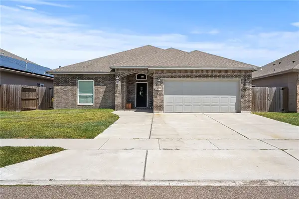 3926 Woodhouse, Corpus Christi, TX 78414