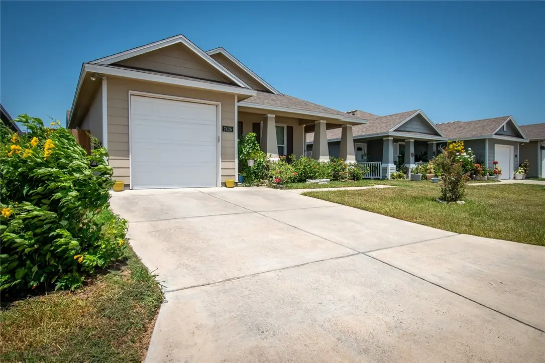 7426 Russ, Corpus Christi, TX 78414 - #1