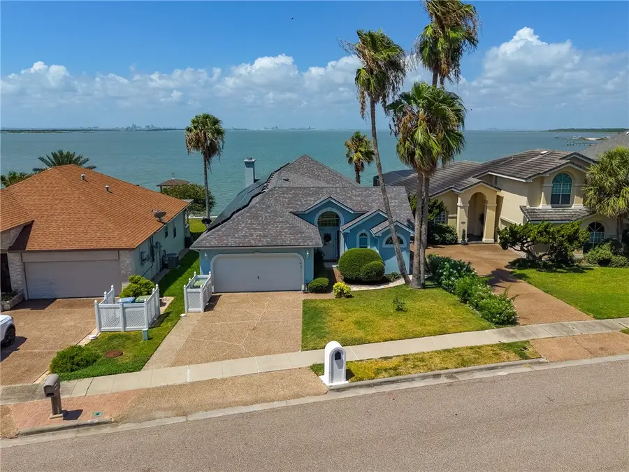 1347 W Bayview Drive, Portland, TX 78374 - #2