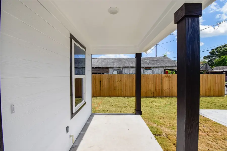 815 Elesa Street, Corpus Christi, TX 78405 - #3