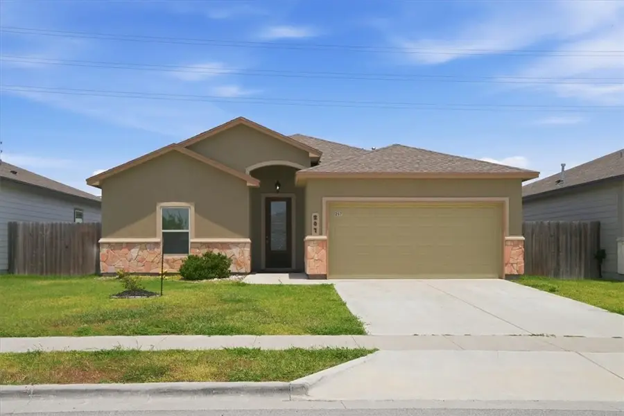 207 Bismarck Palm Circle, Portland, TX 78374 - #2