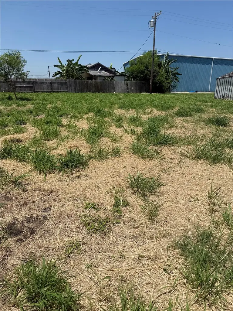 2701 Avenue D, Ingleside, TX 78362 - #1