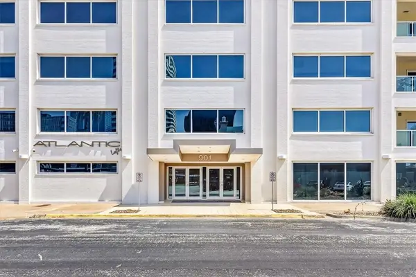 901 N Upper Broadway Street #605, Corpus Christi, TX 78401