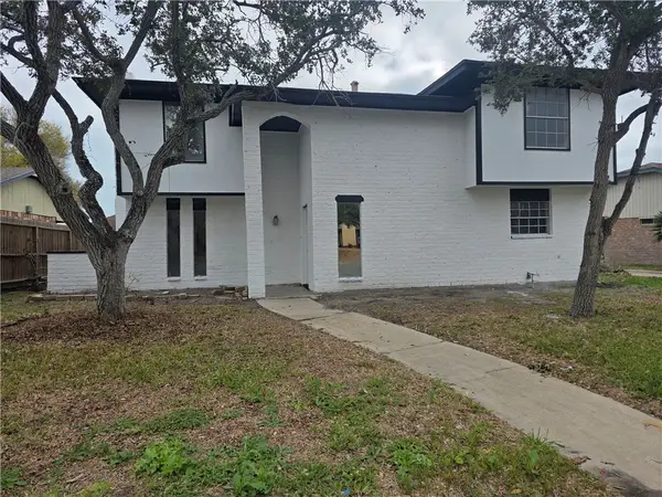 932 Waterview Street, Portland, TX 78374