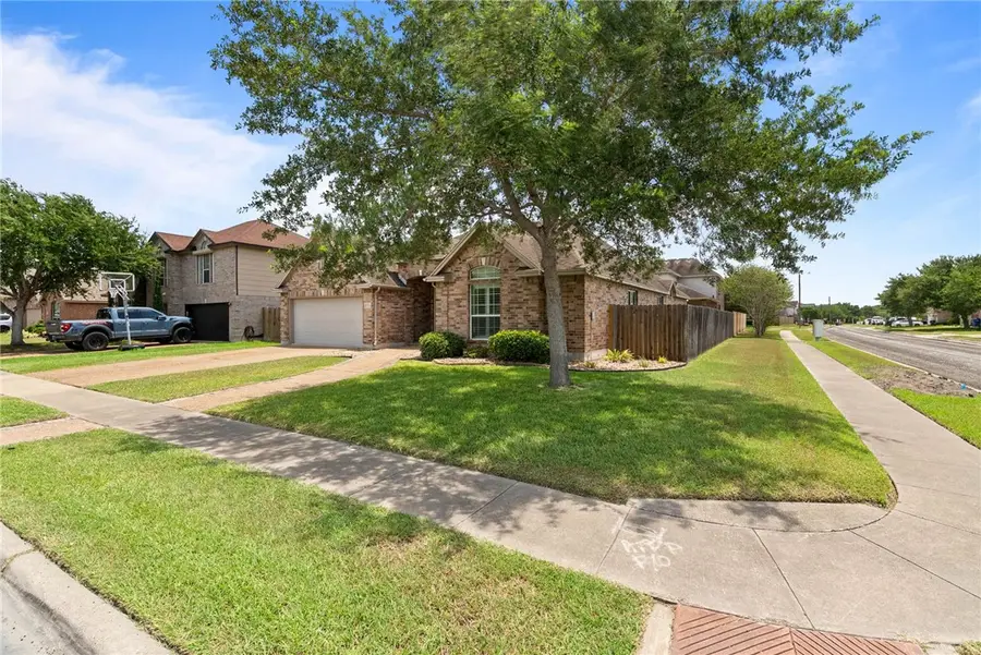 7534 Cannes Drive, Corpus Christi, TX 78414 - #2