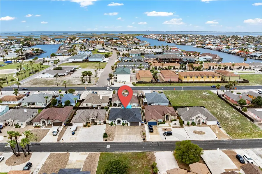 15433 Finistere, Corpus Christi, TX 78418 - #2