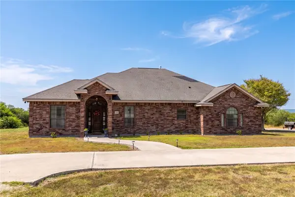 146 Lakeview Trace, Three Rivers, TX 78071