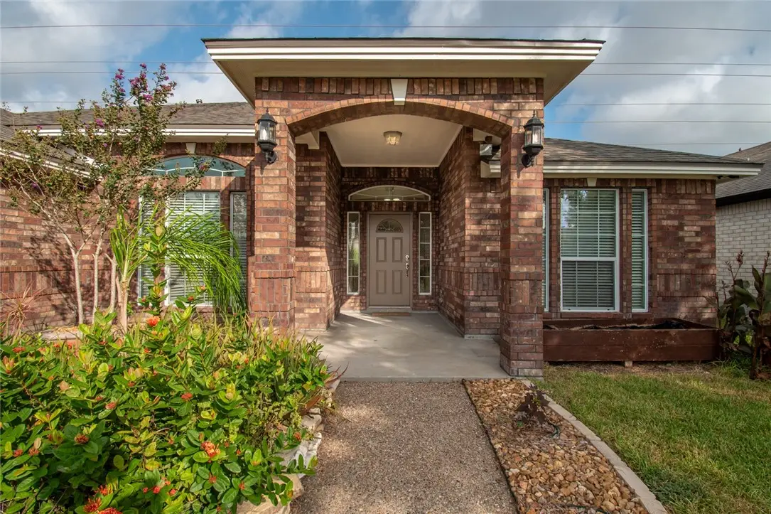 3445 Sterling Drive, Corpus Christi, TX 78414 - #1