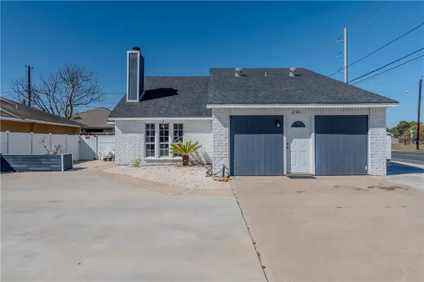 2301 Vialoux Drive, Corpus Christi, TX 78418