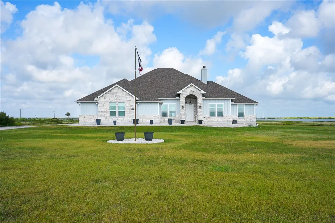 107 Sunrise Drive, Rockport, TX 78382 - #1