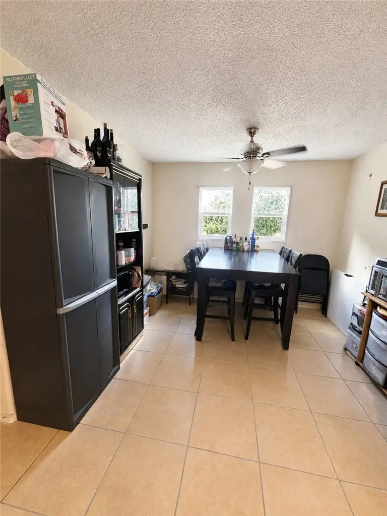 1042 S 10th Street, Aransas Pass, TX 78336 - #3