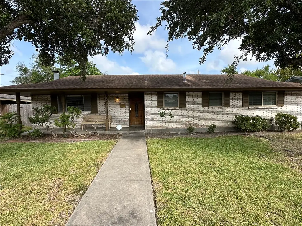 1030 Burkshire Drive, Corpus Christi, TX 78412 - #1