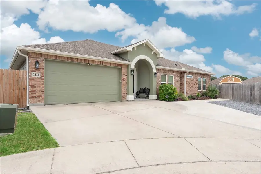 2233 Pinehollow, Corpus Christi, TX 78418 - #2