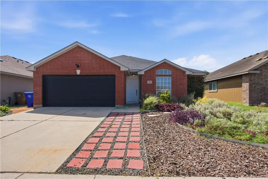 3825 Los Arroyos Drive, Corpus Christi, TX 78414 - #1