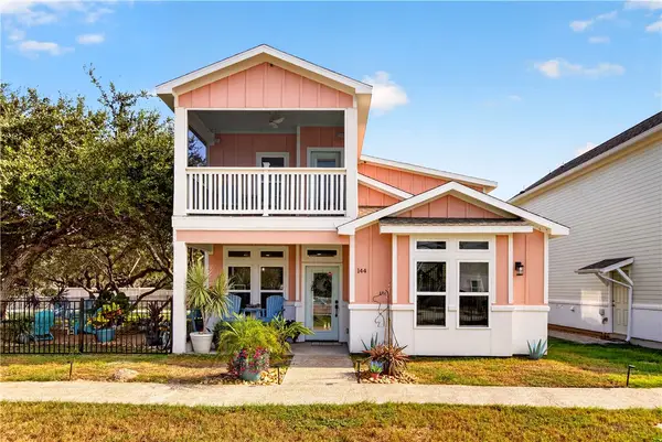 144 Lavaca Circle, Rockport, TX 78382