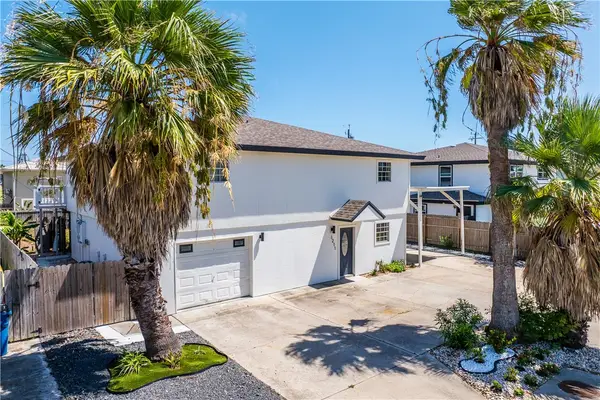 1211 Whispering Sands Street, Port Aransas, TX 78373