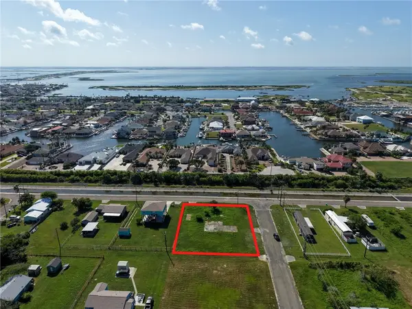260 E Deberry Avenue, Aransas Pass, TX 78336