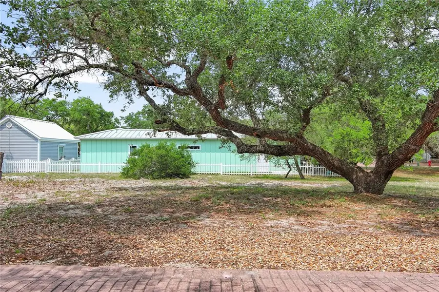 39 Old Cottage Beach Drive, Rockport, TX 78382 - #2