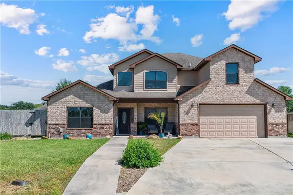 1424 Del Mar Drive, Kingsville, TX 78363
