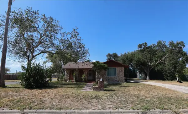 701 Tito Street, Alice, TX 78332