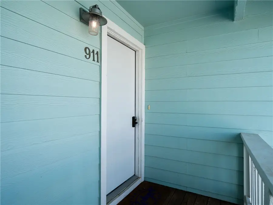 911 Sandollar, Rockport, TX 78382 - #3