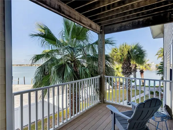 28 Sandollar Street #C2, Rockport, TX 78382