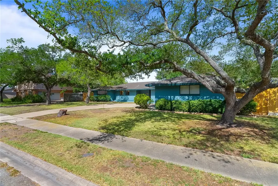 332 Poenisch Drive, Corpus Christi, TX 78412 - #3