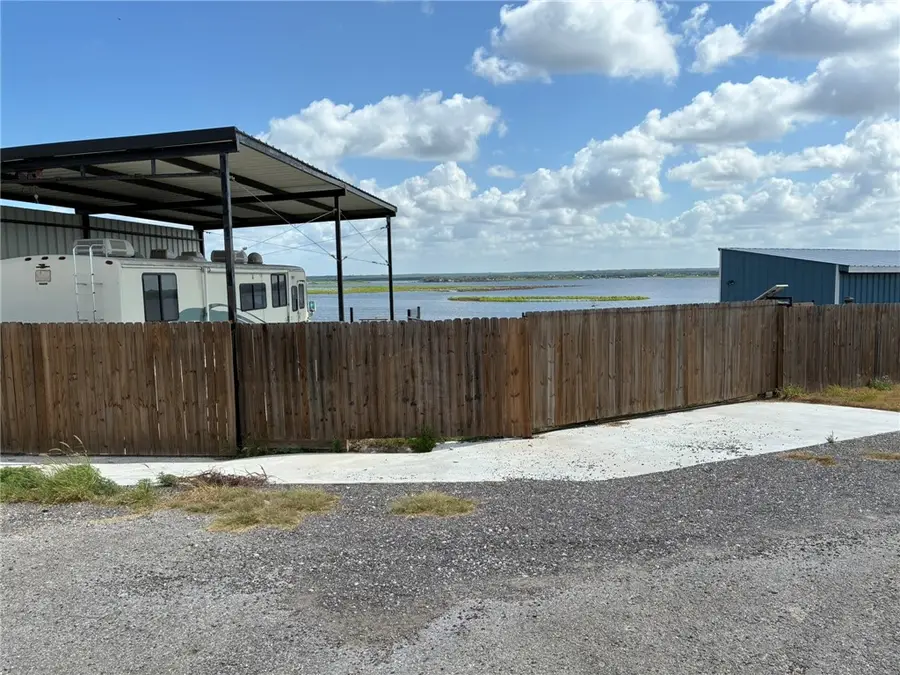 111 S Vista 11, Sandia, TX 78383 - #3