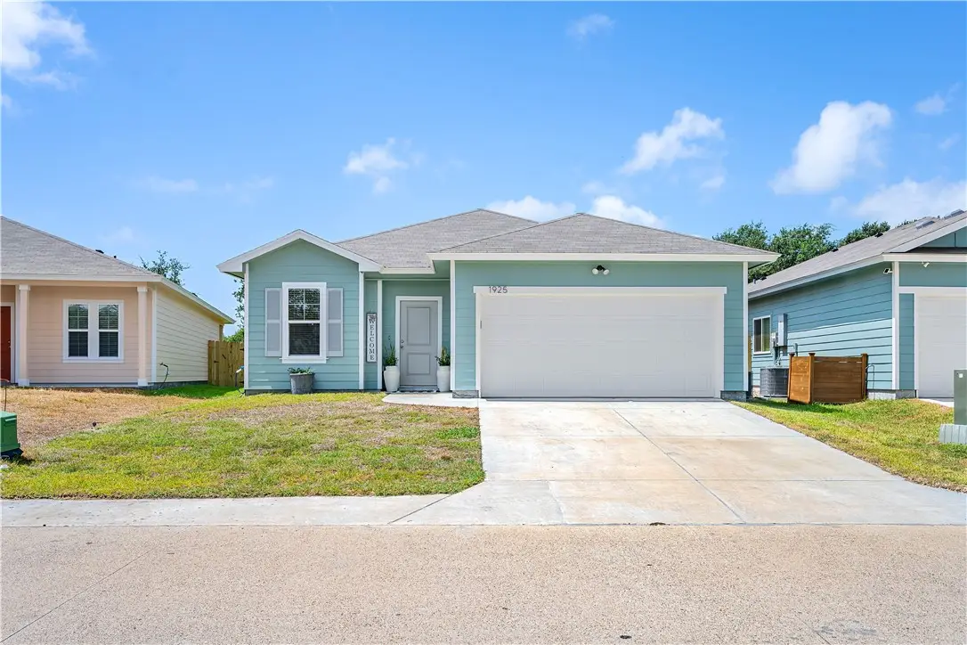 1925 Lighthouse Lakes, Aransas Pass, TX 78336 - #1