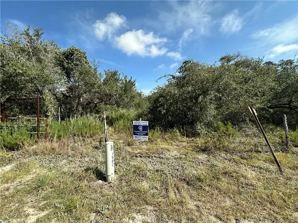 1502 Balderee Lane, Rockport, TX 78382