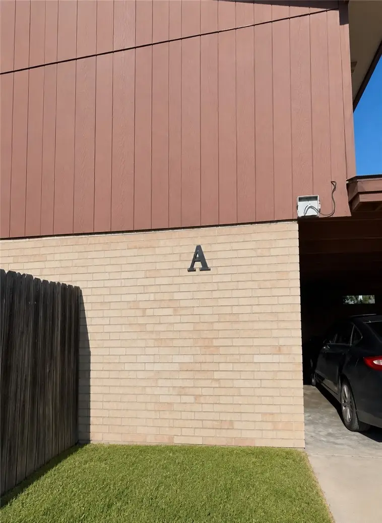 2106 Zephyr Circle #A,B,C,D, Ingleside, TX 78362 - #3