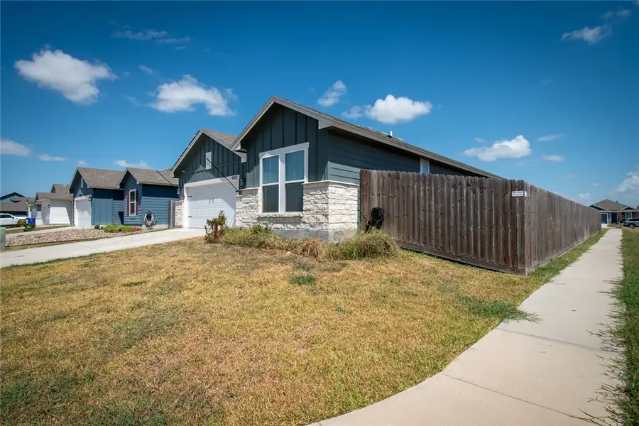 9222 Murdock Drive, Corpus Christi, TX 78410 - #3