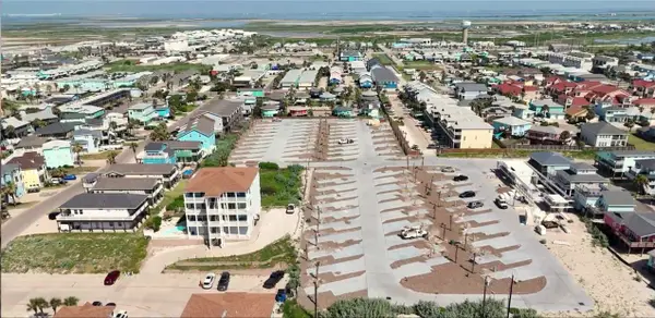 770 Sandcastle Dr, Unit #31 Drive, Port Aransas, TX 78373