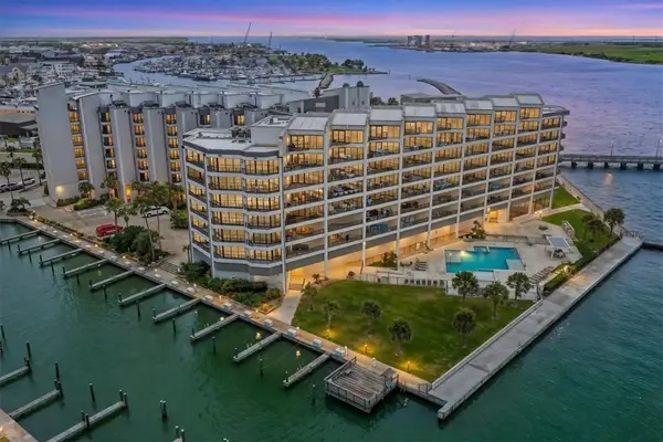 1000 N Station Street #417, Port Aransas, TX 78373