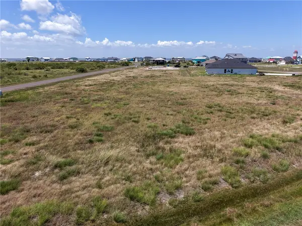 1309 Cape Velero Drive, Rockport, TX 78382