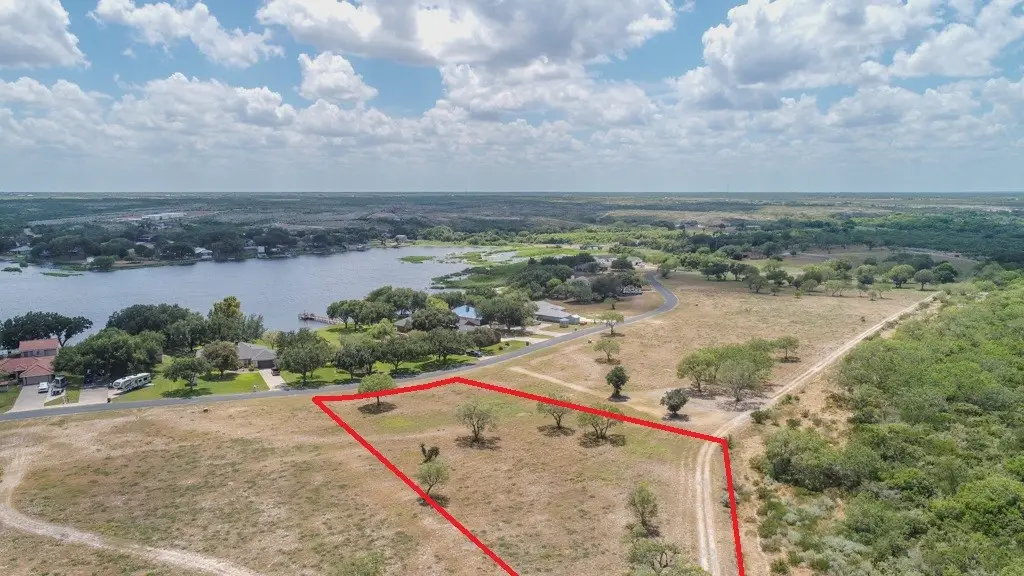 20 Lakeshore Drive, Sandia, TX 78383 - #1